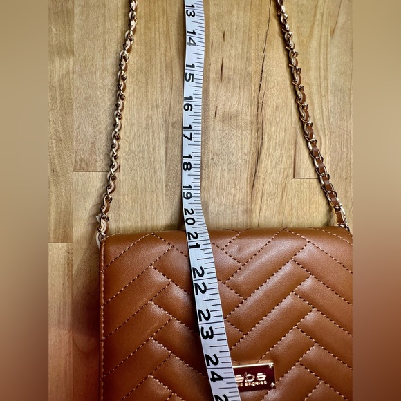 bebe Sophia chain crossbody - Picture 13 of 16
